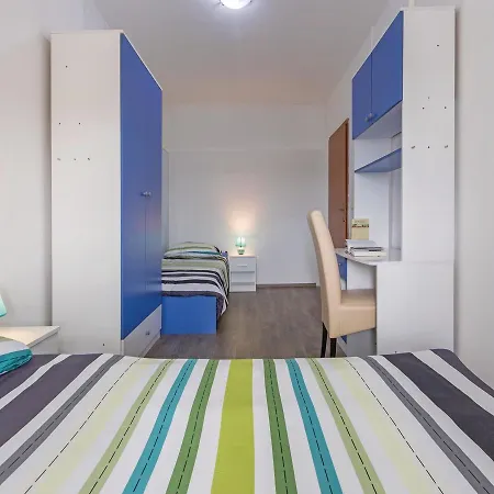 Three-bedroom Holiday In *