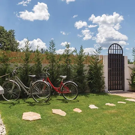 Three-bedroom Holiday In
